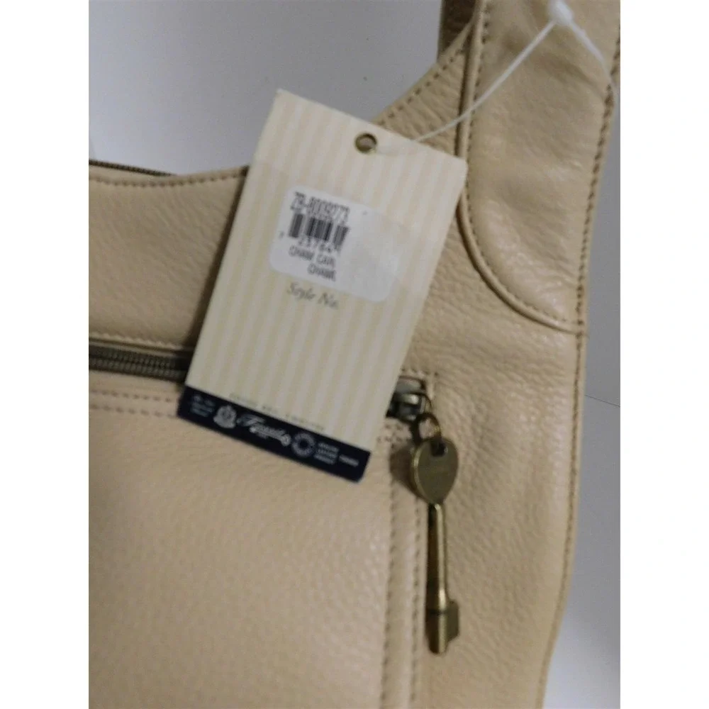 New‎ Fossil Beige Leather Cargo Large Hobo Bag
